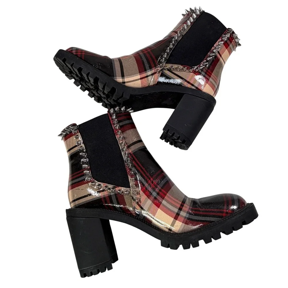 Jessica Simpson DEMMIE Plaid Studded Chelsea Booties Women 8M Spike Lug Sole
